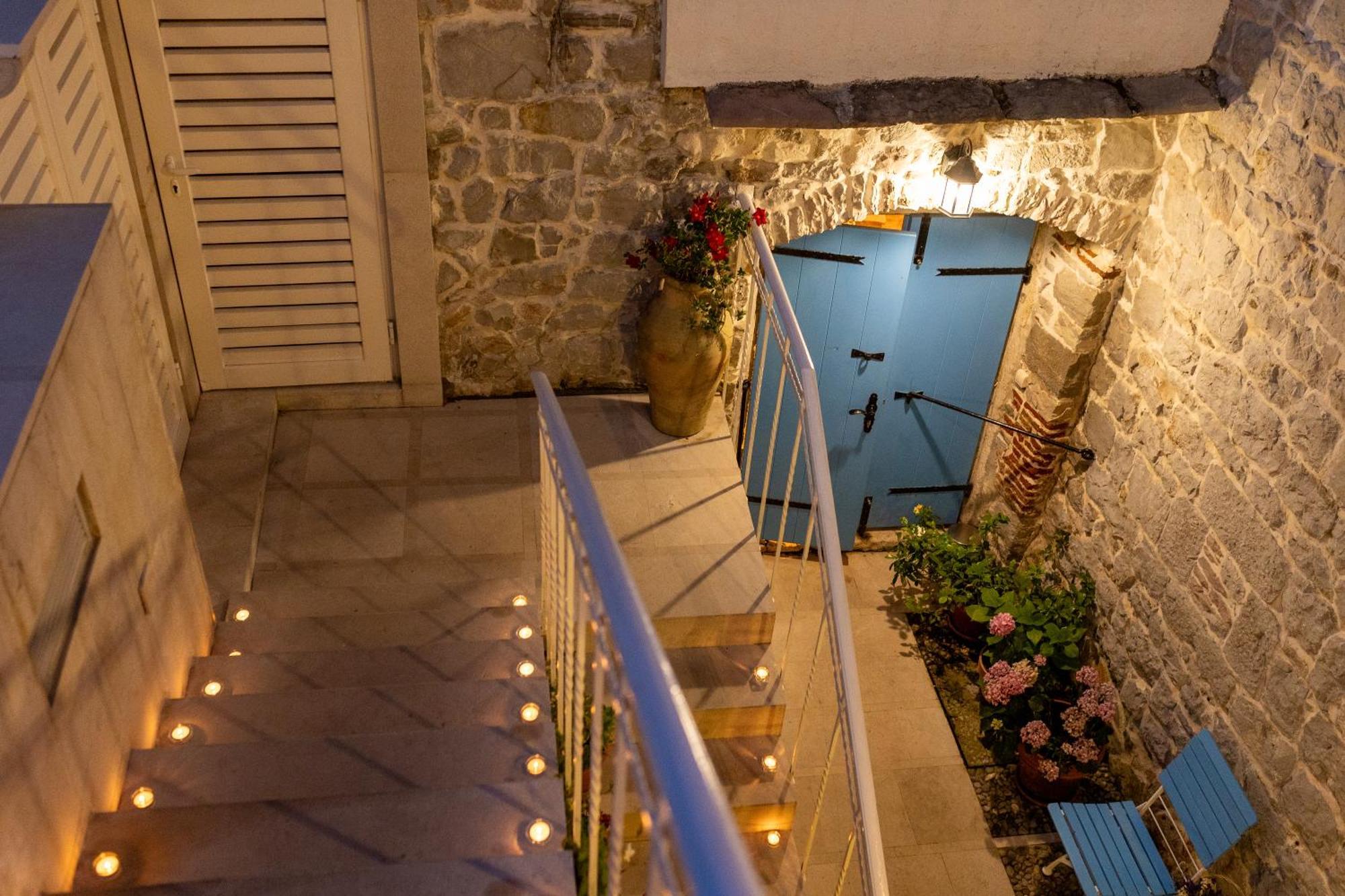 Boutique Hotel Capitano Herceg Novi Exterior photo